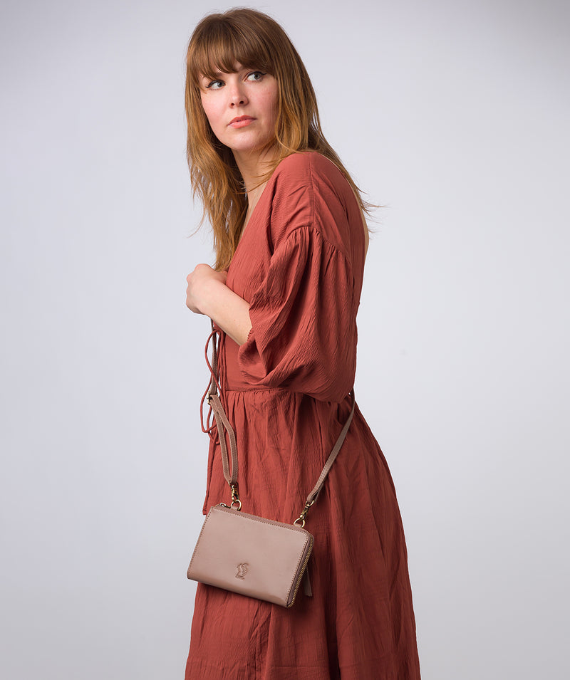 'Winnie' Natural Taupe Leather Cross Body Clutch Bag
