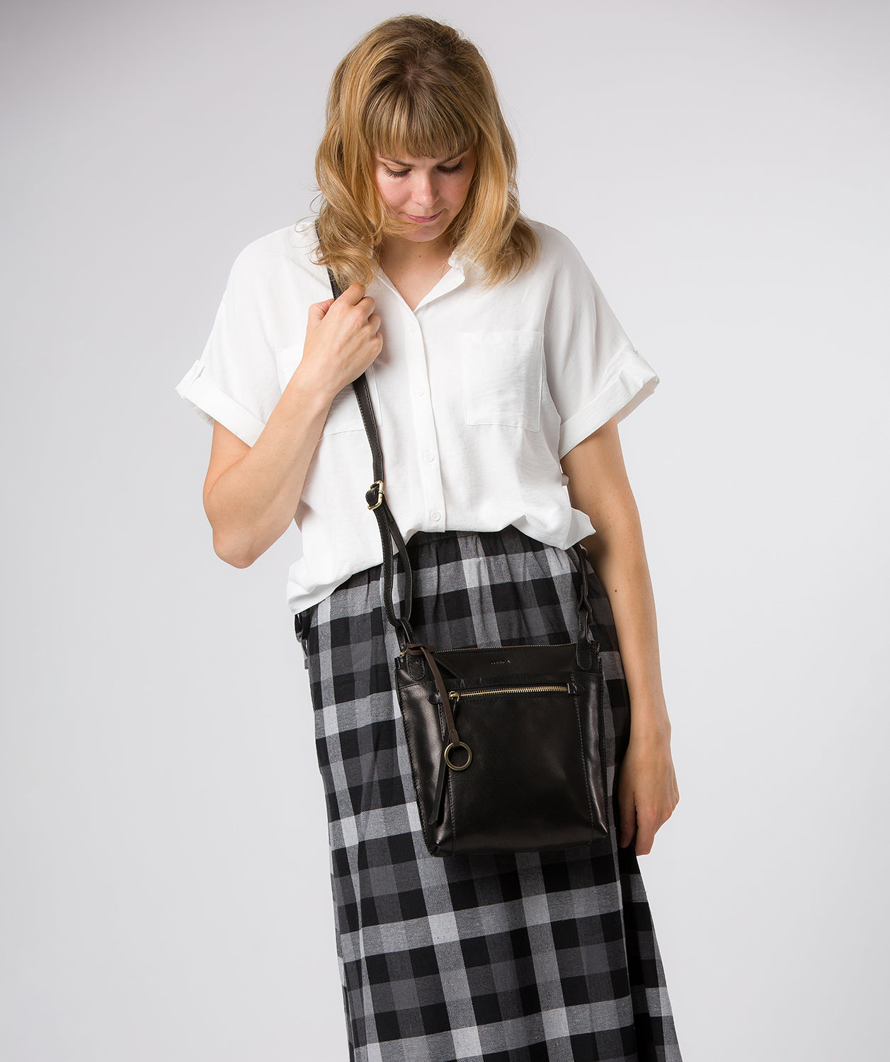 'Zarro' Black Leather Shoulder Bag