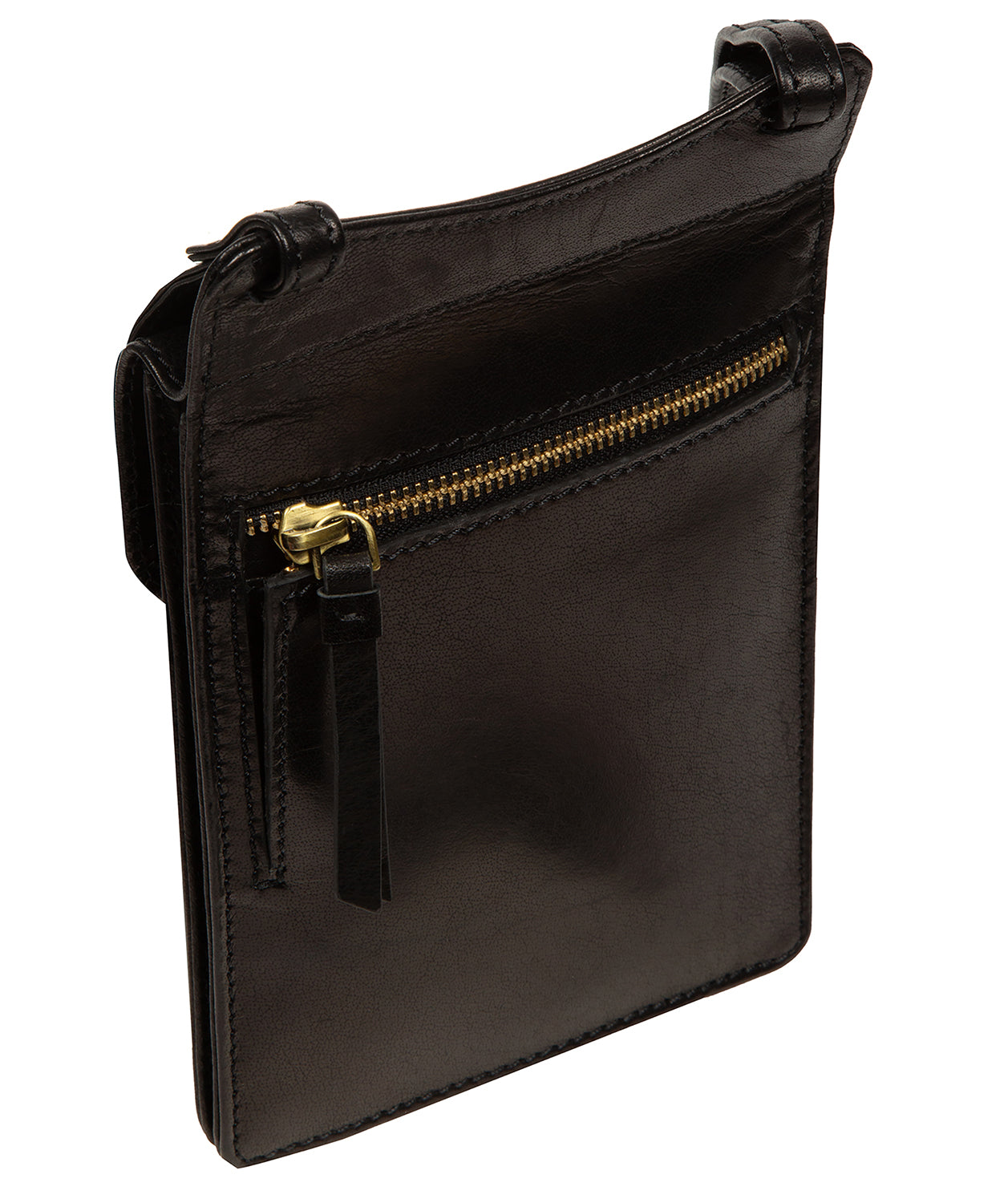 Interior dual compartment layout with card slots and lining