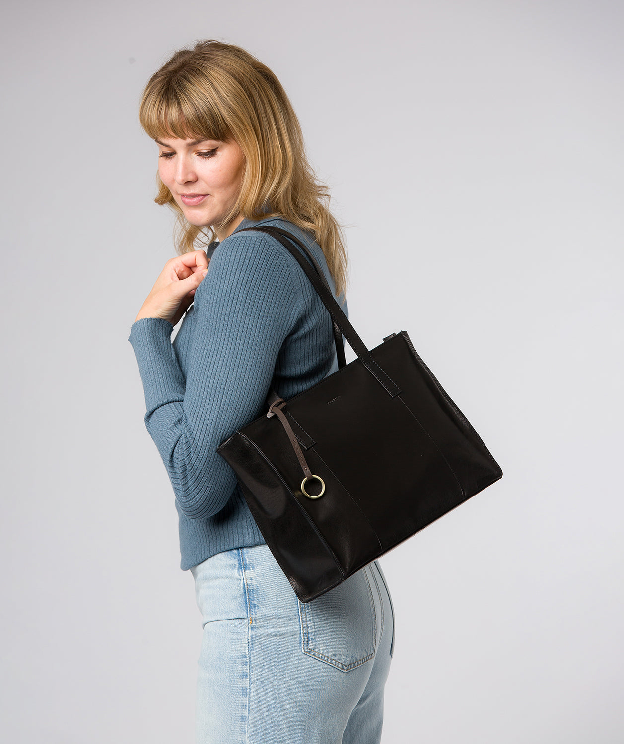 'Bella' Black Leather Tote Bag