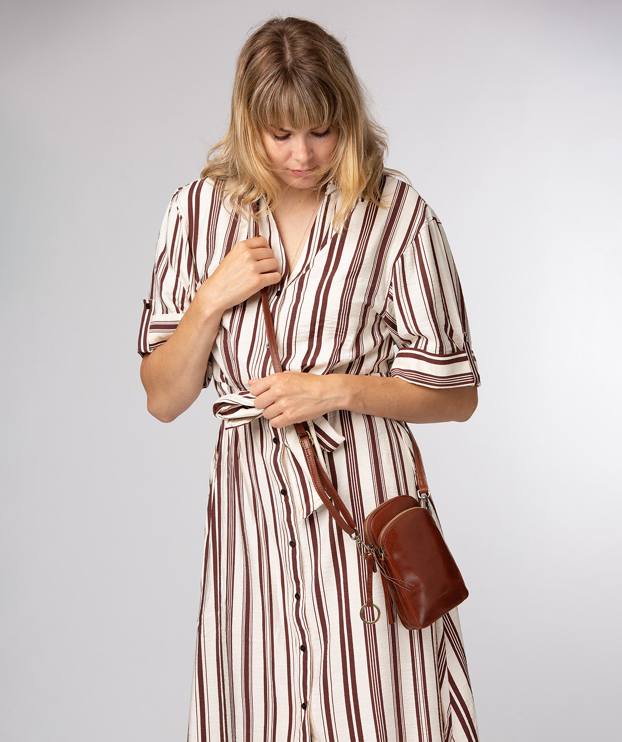 'Raven' Conker Brown Leather Cross Body Phone Bag