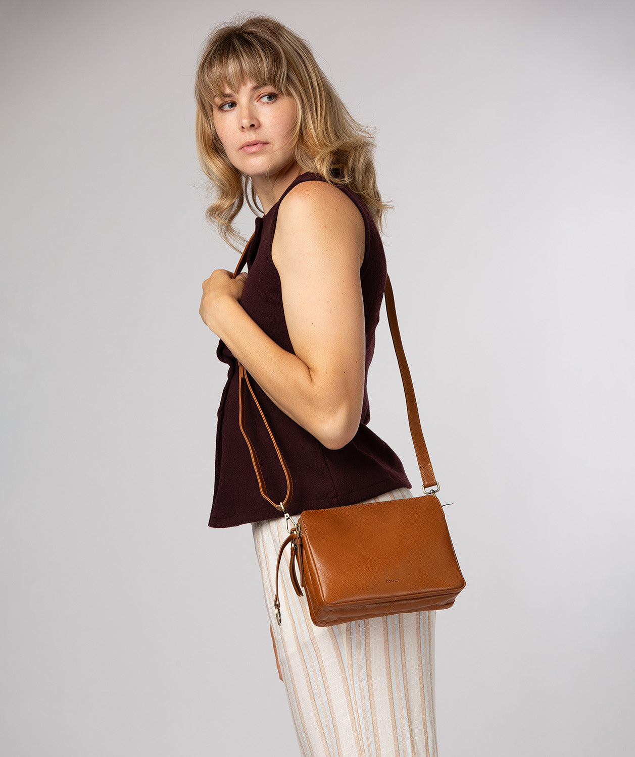 'Robin' Dark Tan Leather Cross Body Bag