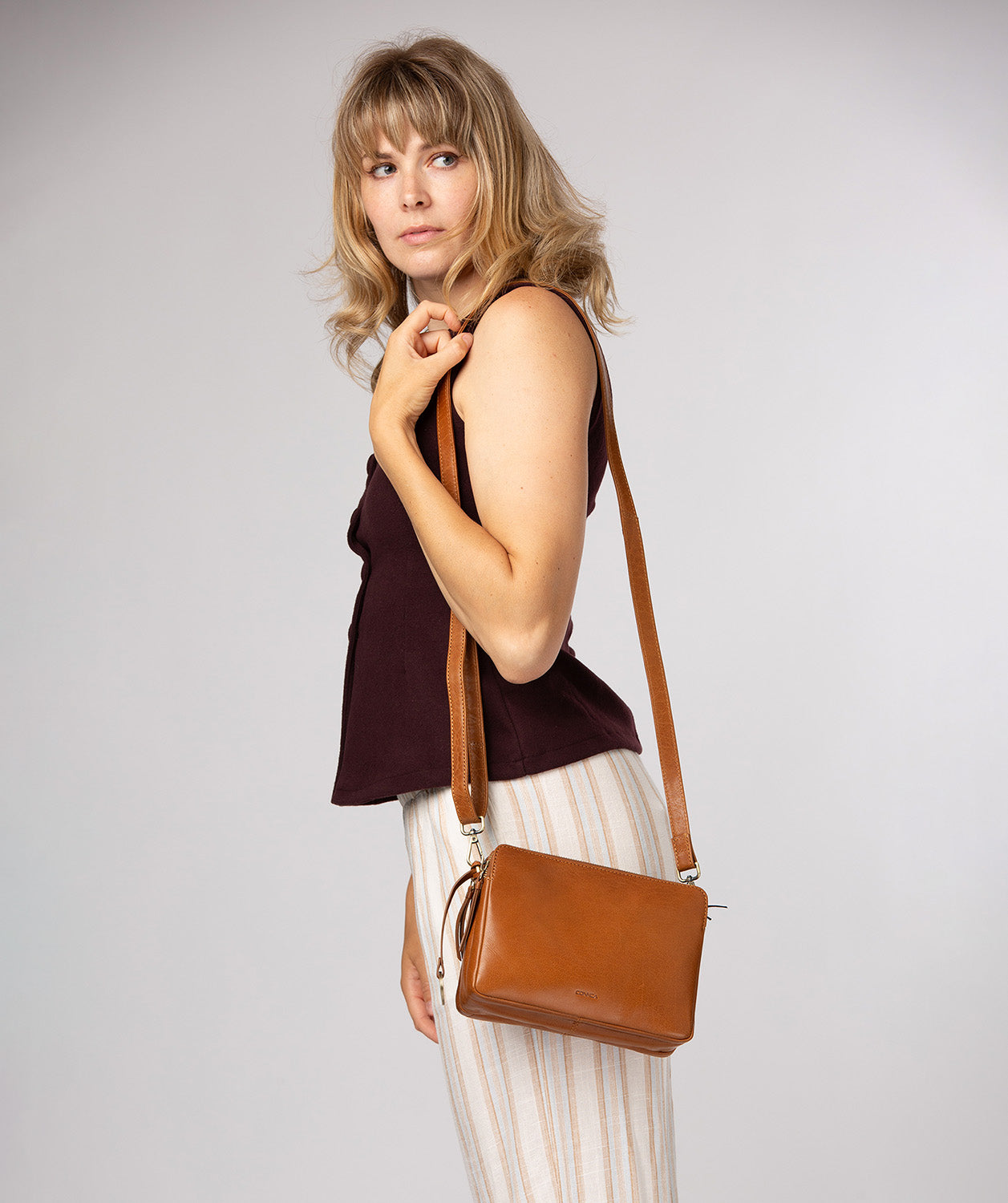 'Robin' Dark Tan Leather Cross Body Bag