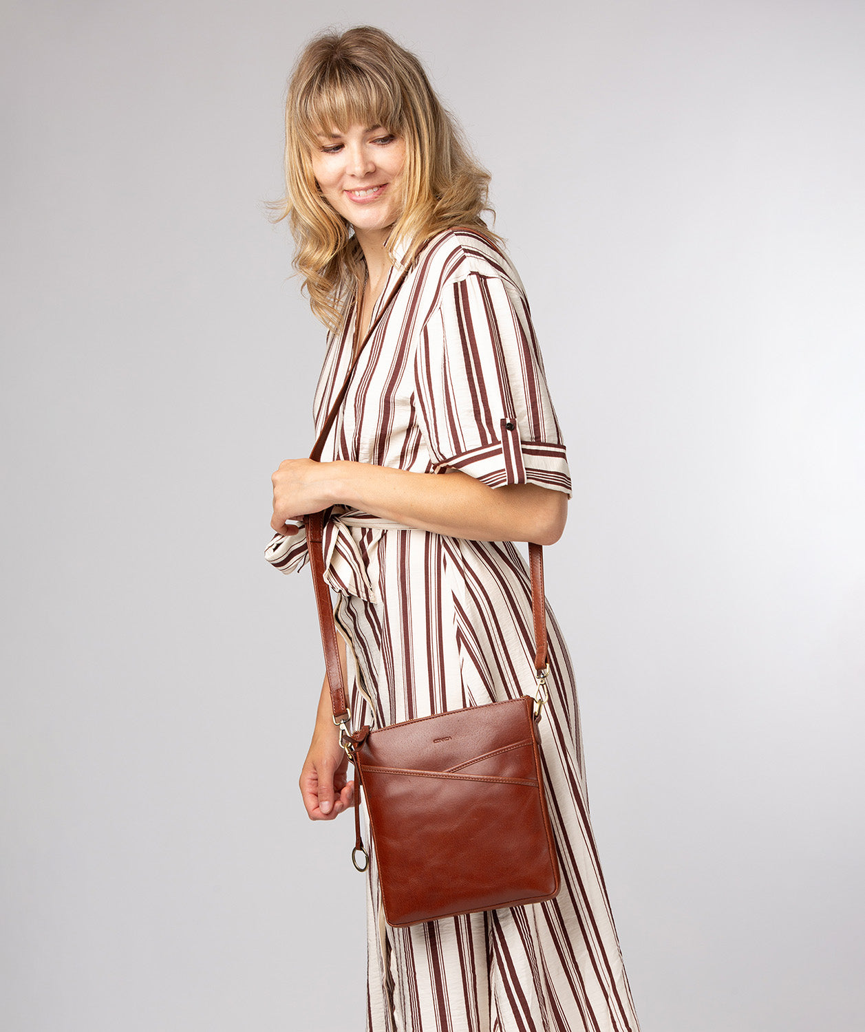 'Holly' Conker Brown Leather Cross Body Bag
