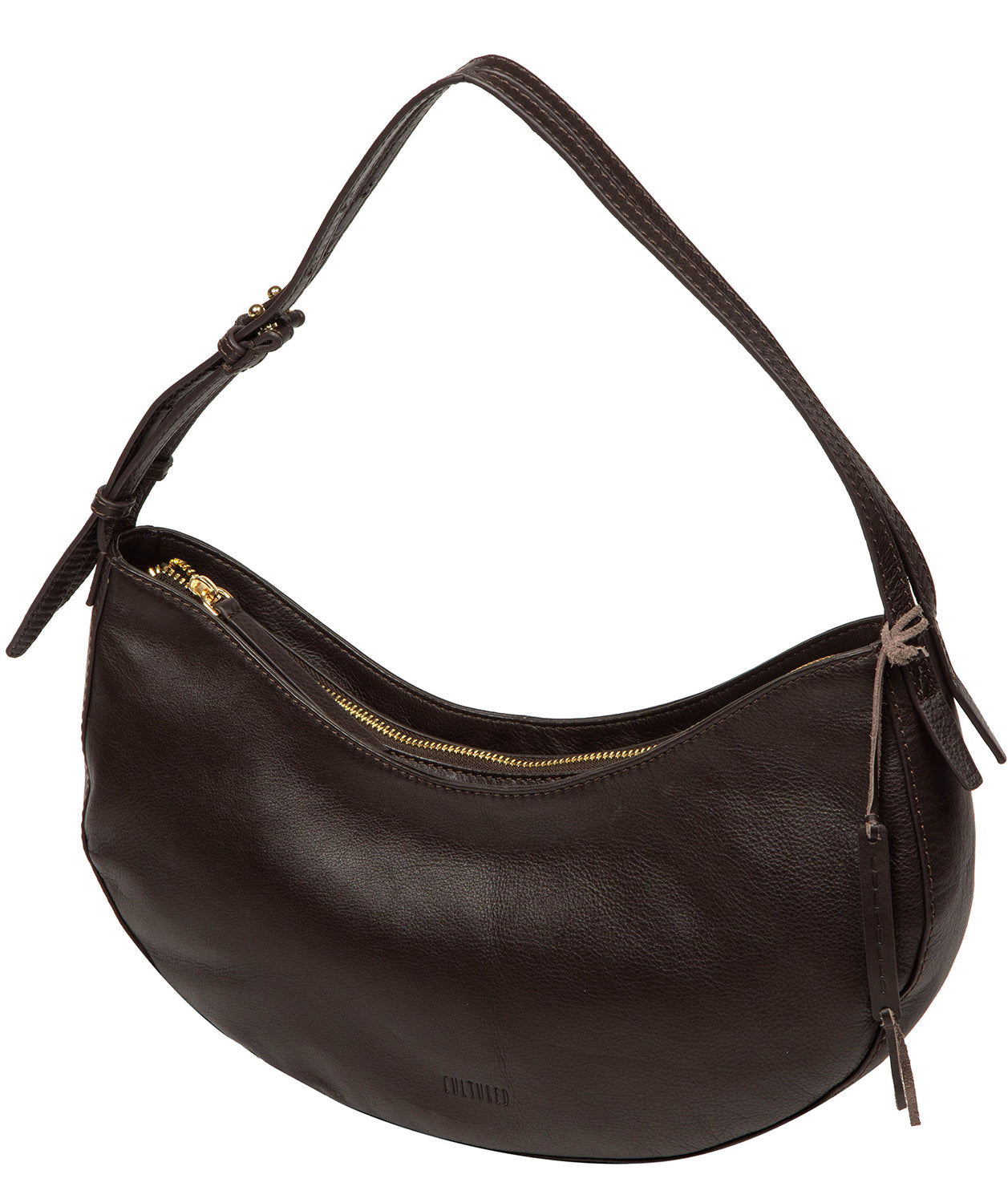 Interior slip pocket and zipped pocket organisation