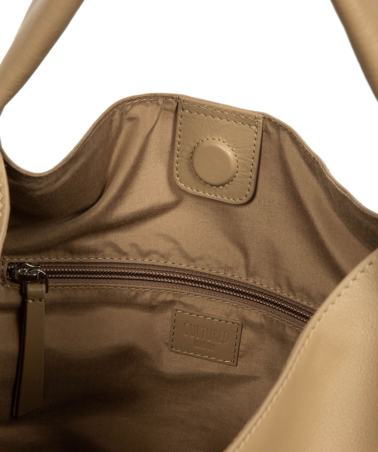 Zipped interior pocket and soft lining