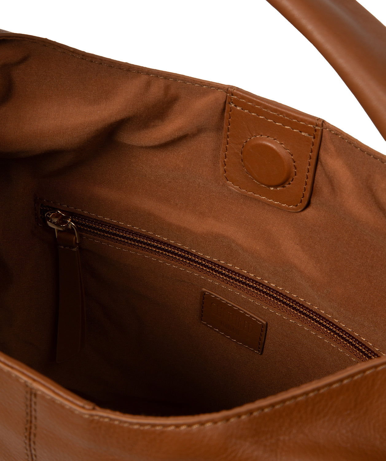 Aspen tote bag interior organisation and pocket placement