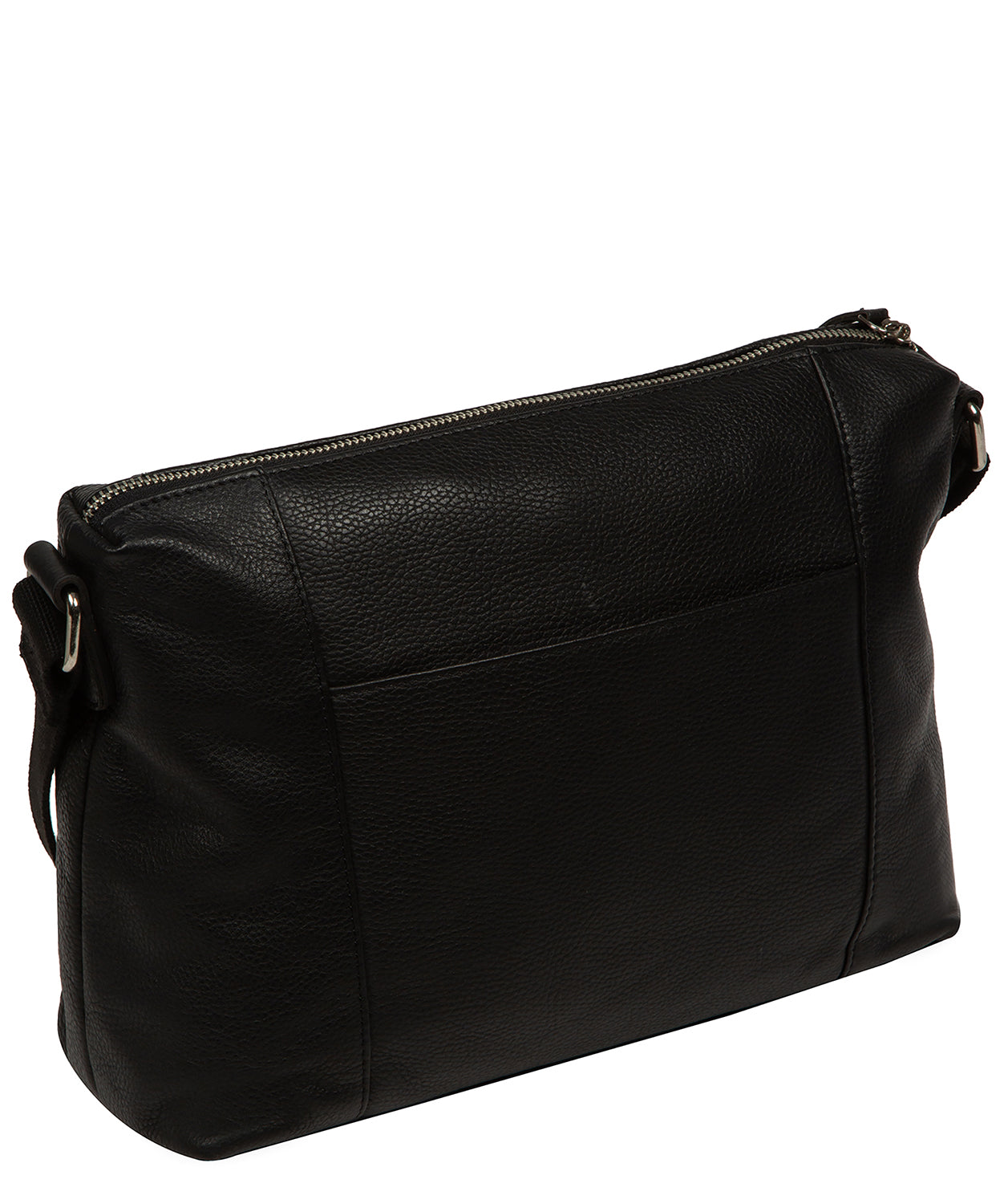 interior slip pocket and zipped pocket organisation