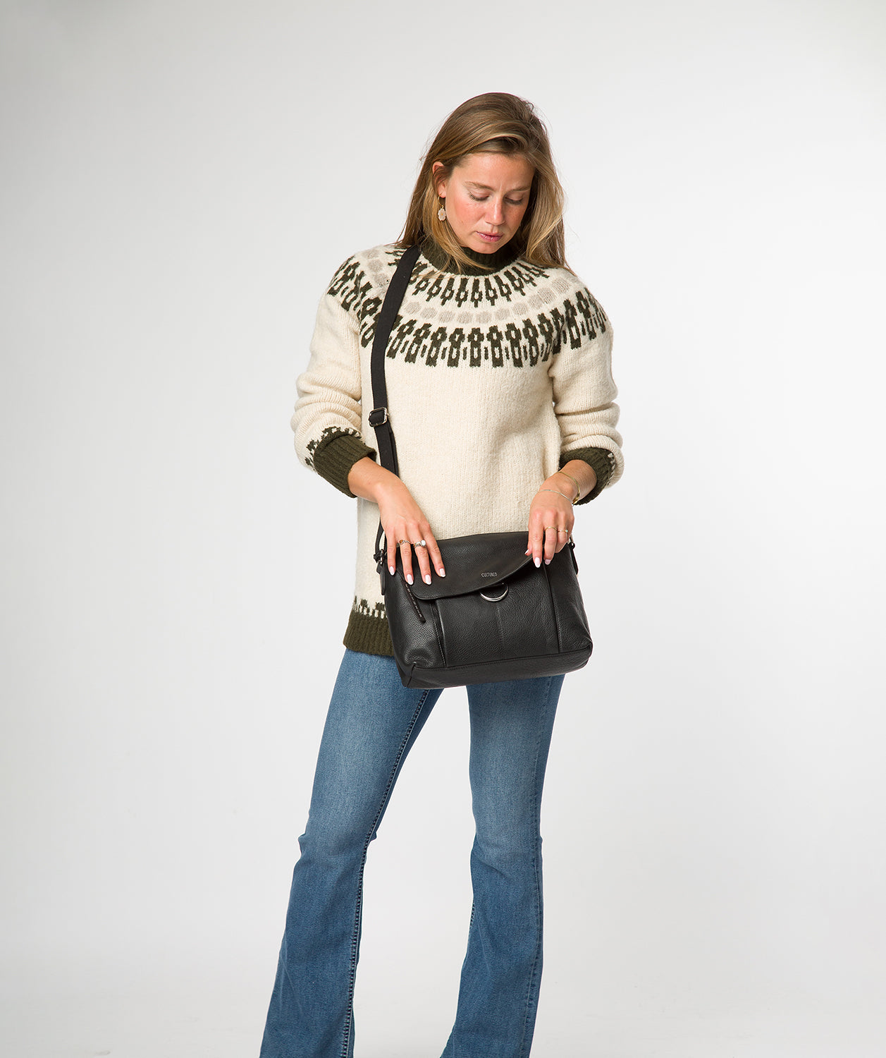 side profile showing pebble grain leather texture
