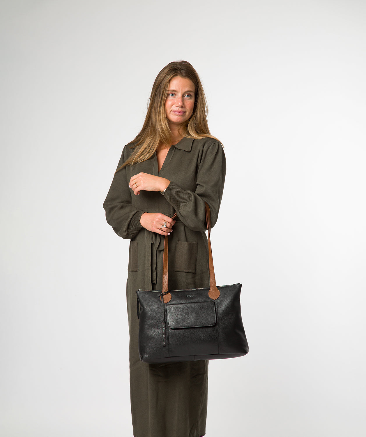 'Solange' Black & Rich Tan Leather Tote Bag