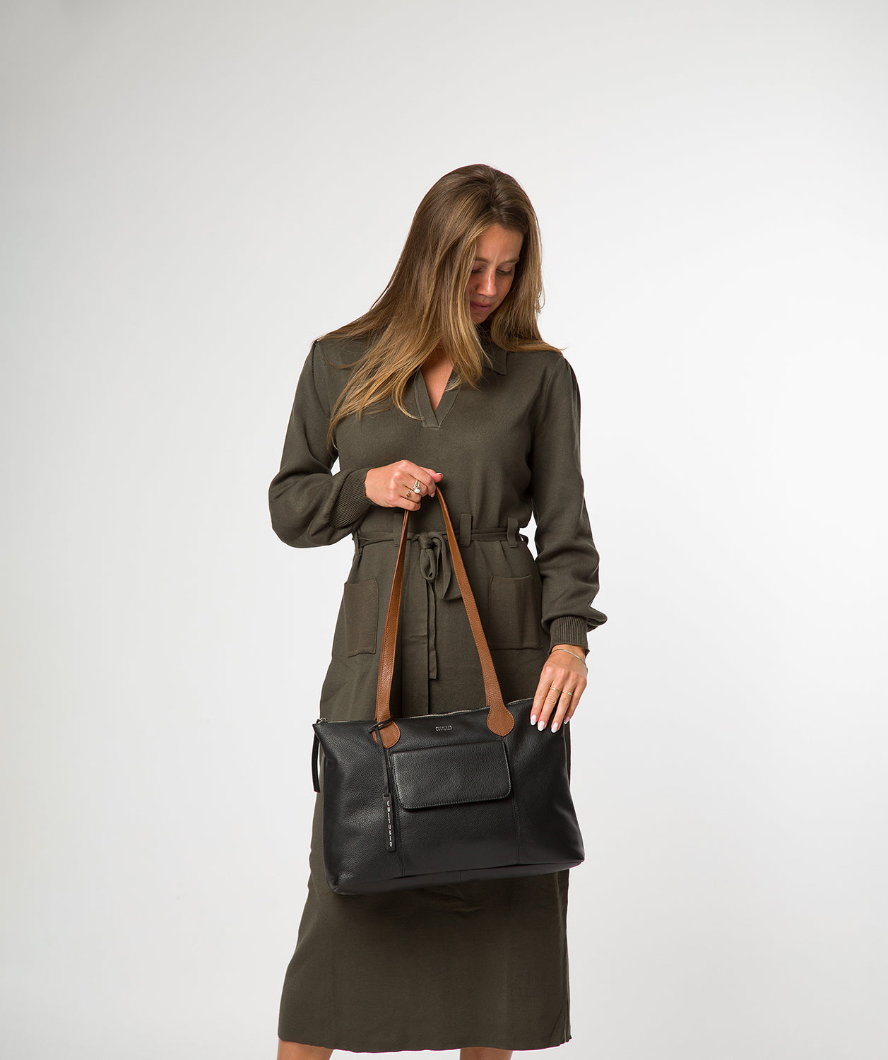 'Solange' Black & Rich Tan Leather Tote Bag