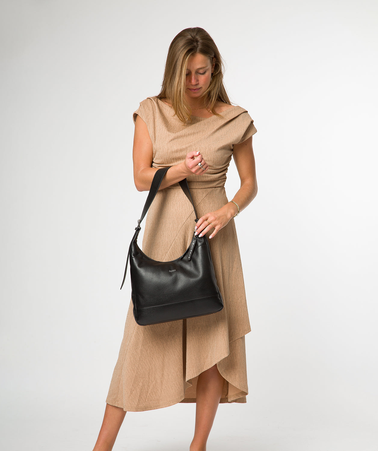 'Kovo' Black Leather Shoulder Bag