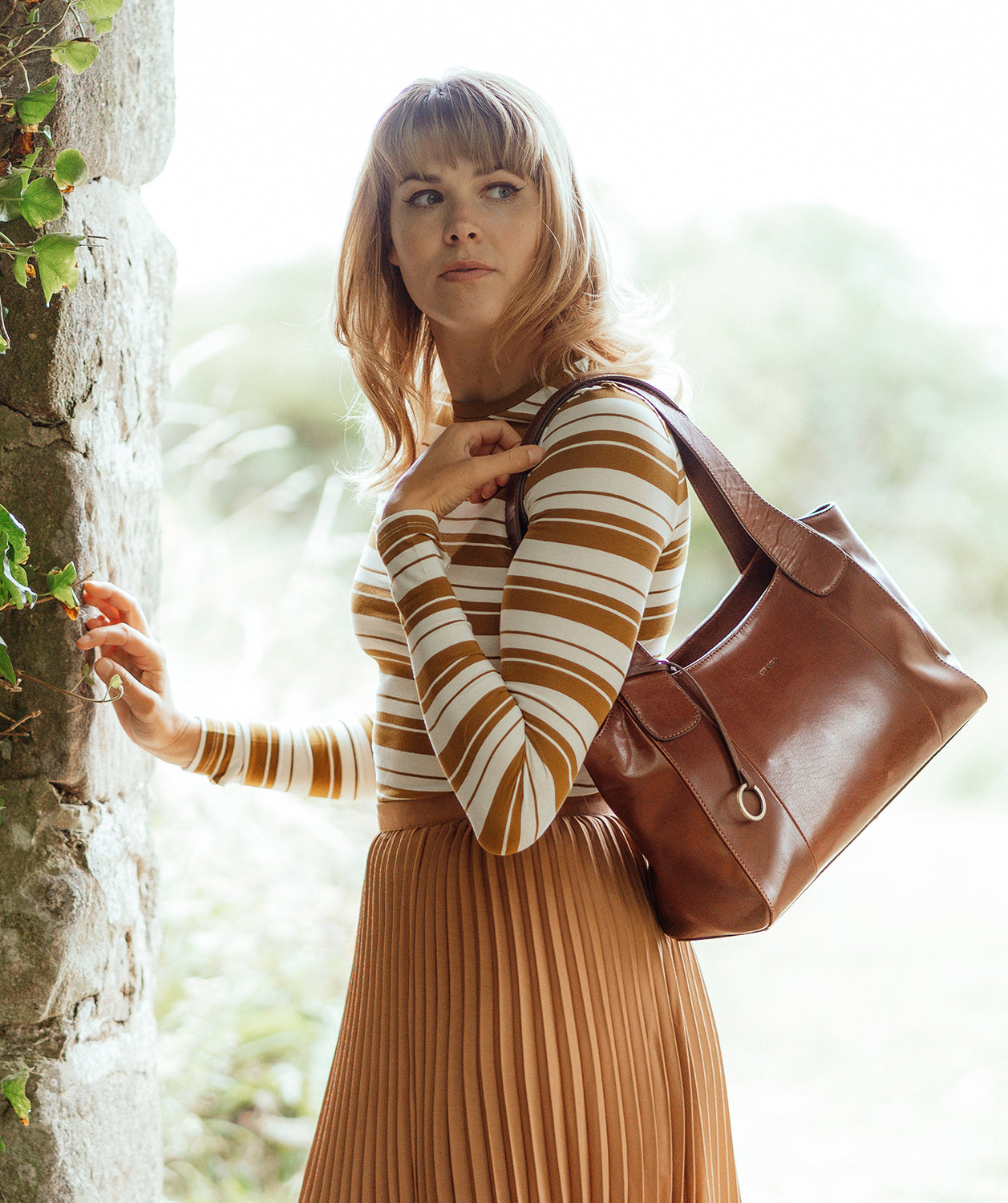 'Lilou' Conker Brown Leather Handbag