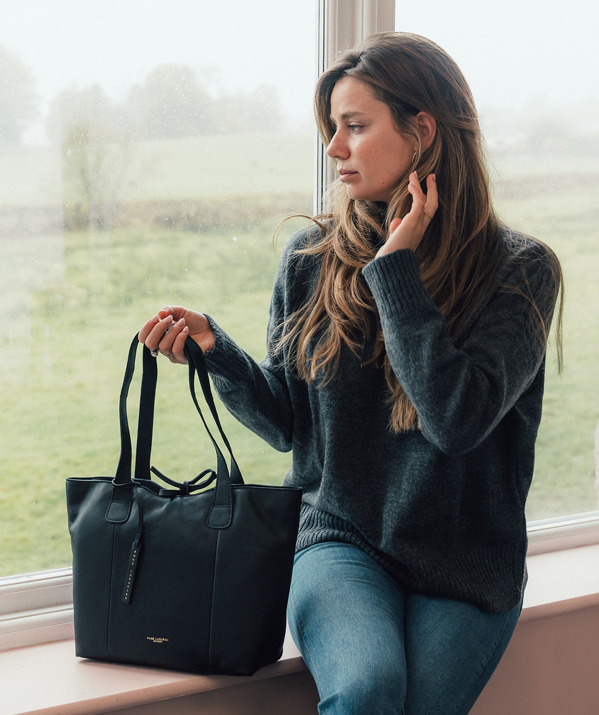 'Windsor' Black Leather Tote Bag