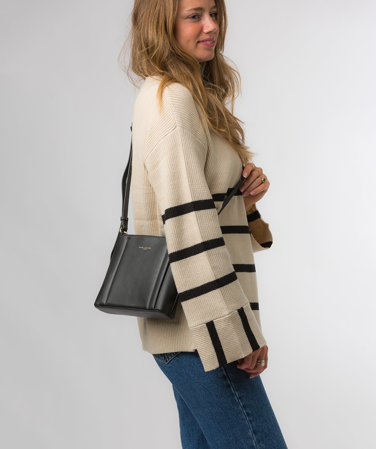 Pure Luxuries Knightsbridge Collection Bags: 'Kali' Black Nappa Leather Cross Body Bag