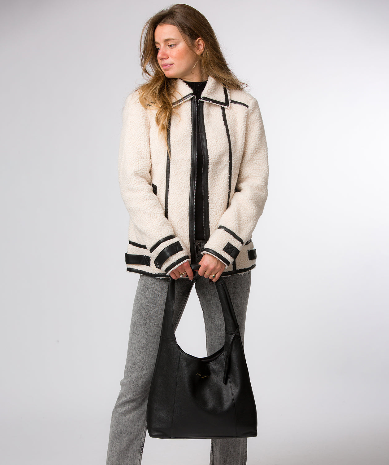 'Nina' Black Leather Shoulder Bag