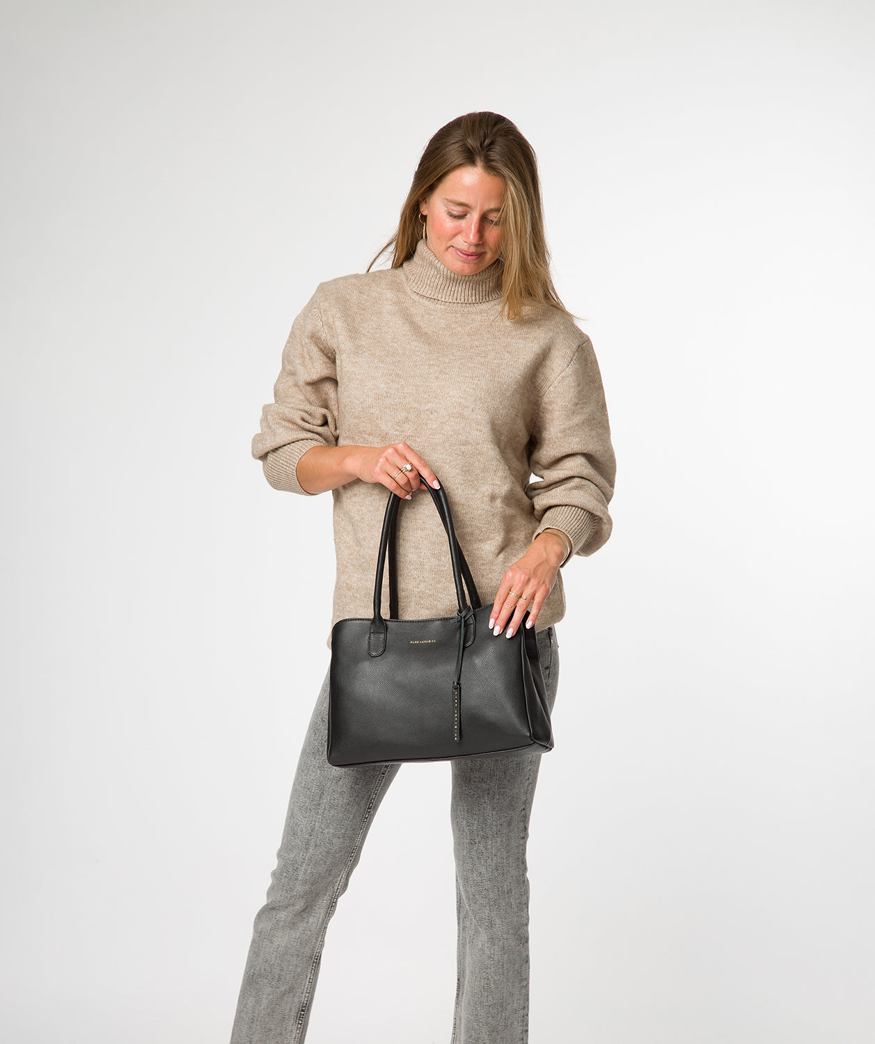 'Aysgarth' Black Leather Handbag