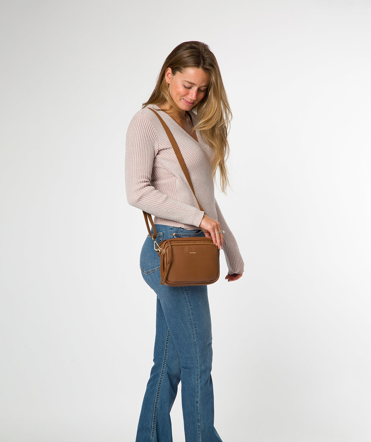 'Eris' Rich Tan Leather Cross Body Bag