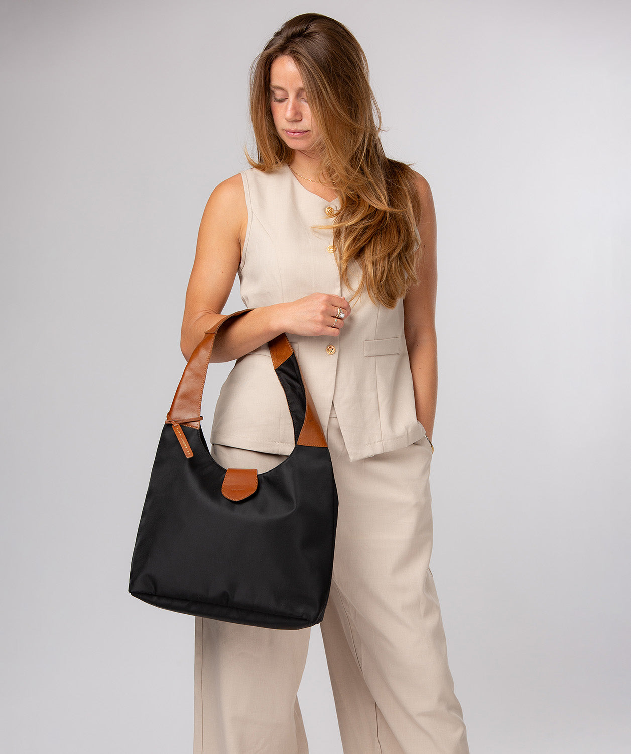 'Francine' Black & Cognac Canvas & Leather Shoulder Bag