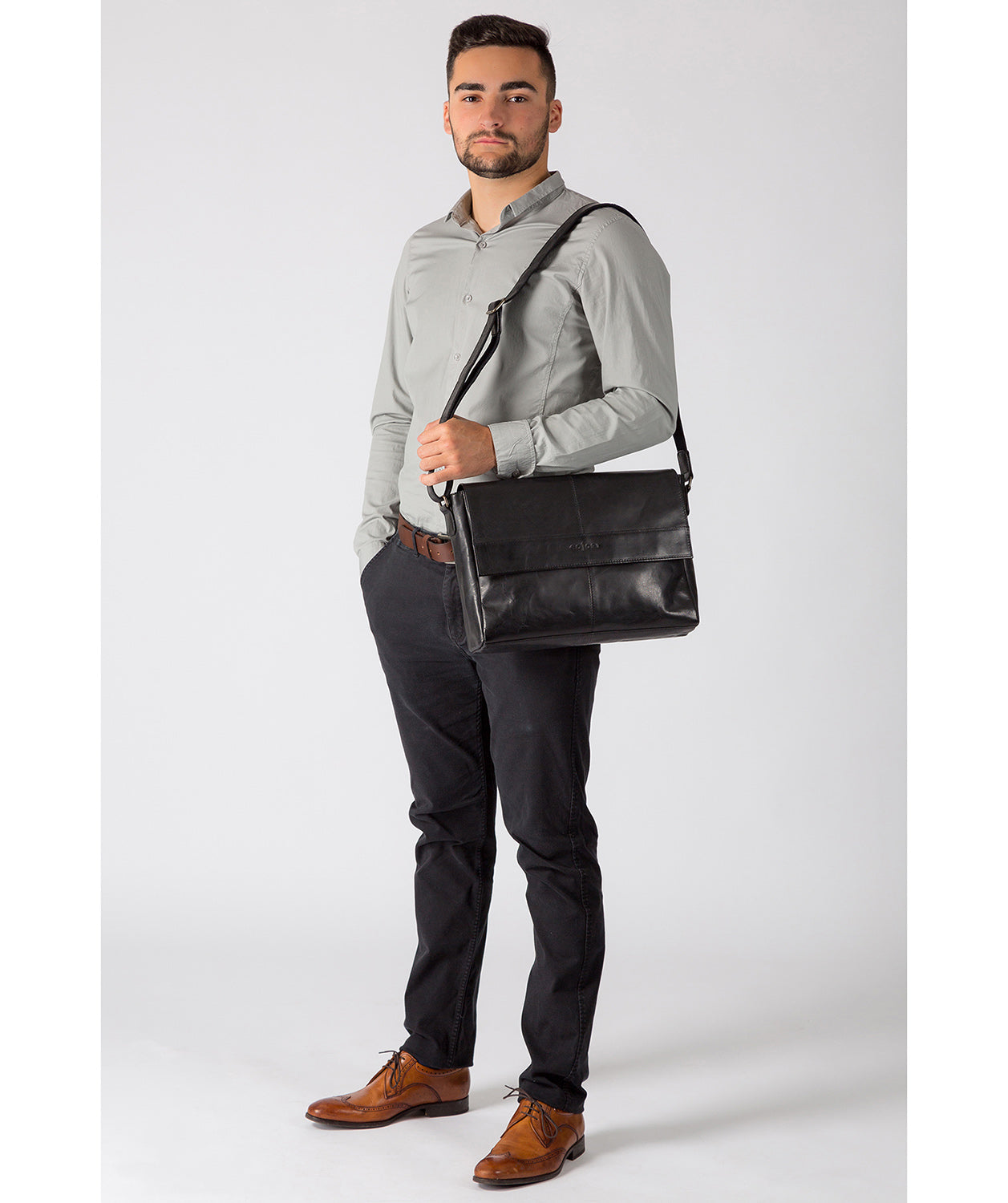 'Maldini' Italian-Inspired Black Leather Messenger Bag
image 2