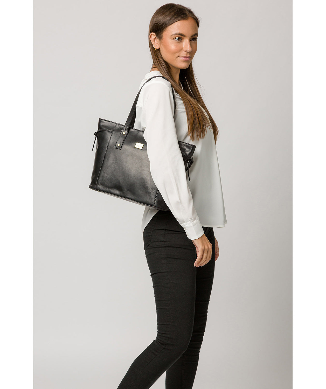 'Mazara' Italian-Inspired Black Leather Tote Bag image 2