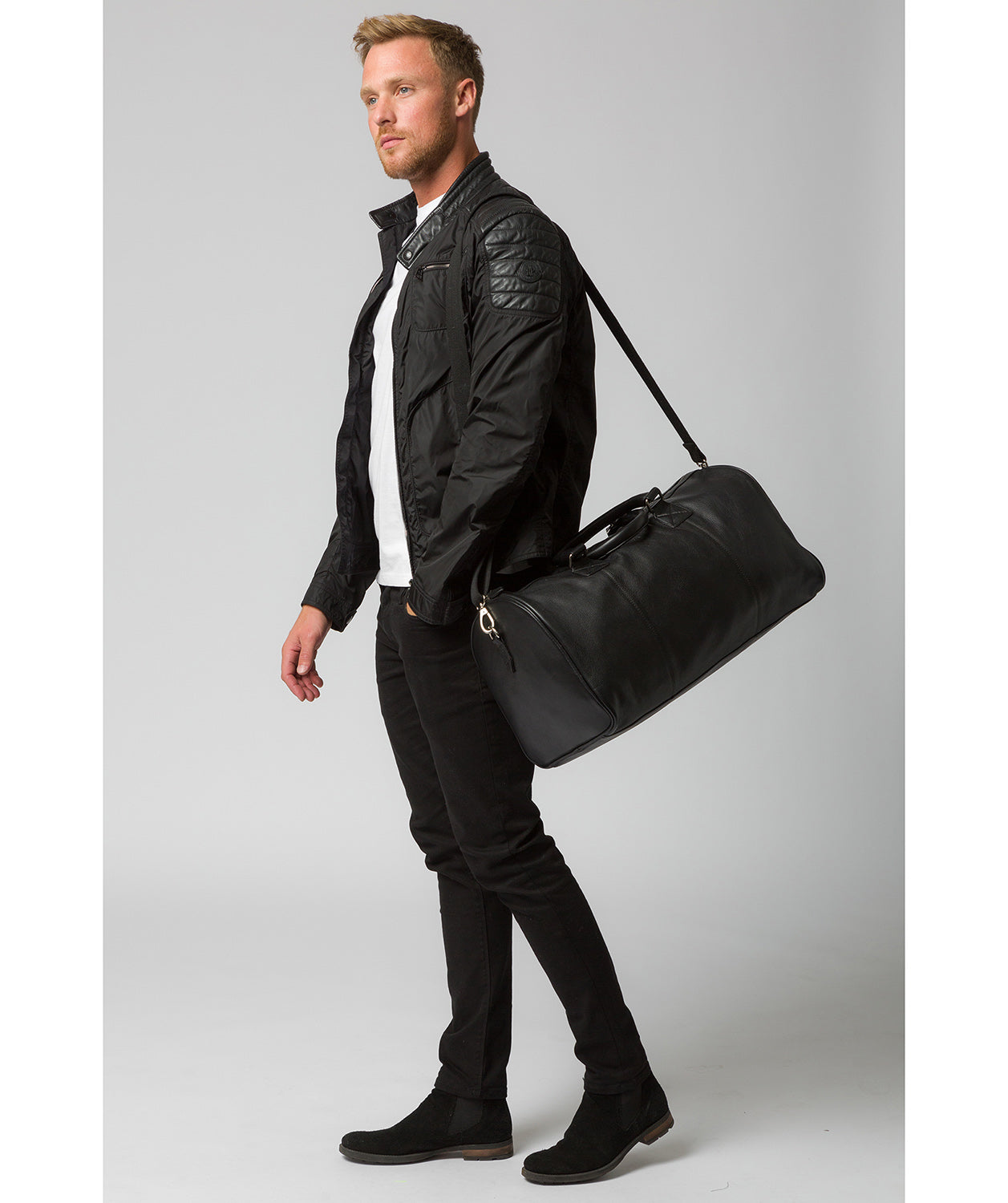 'Club' Black Leather Holdall image 2
