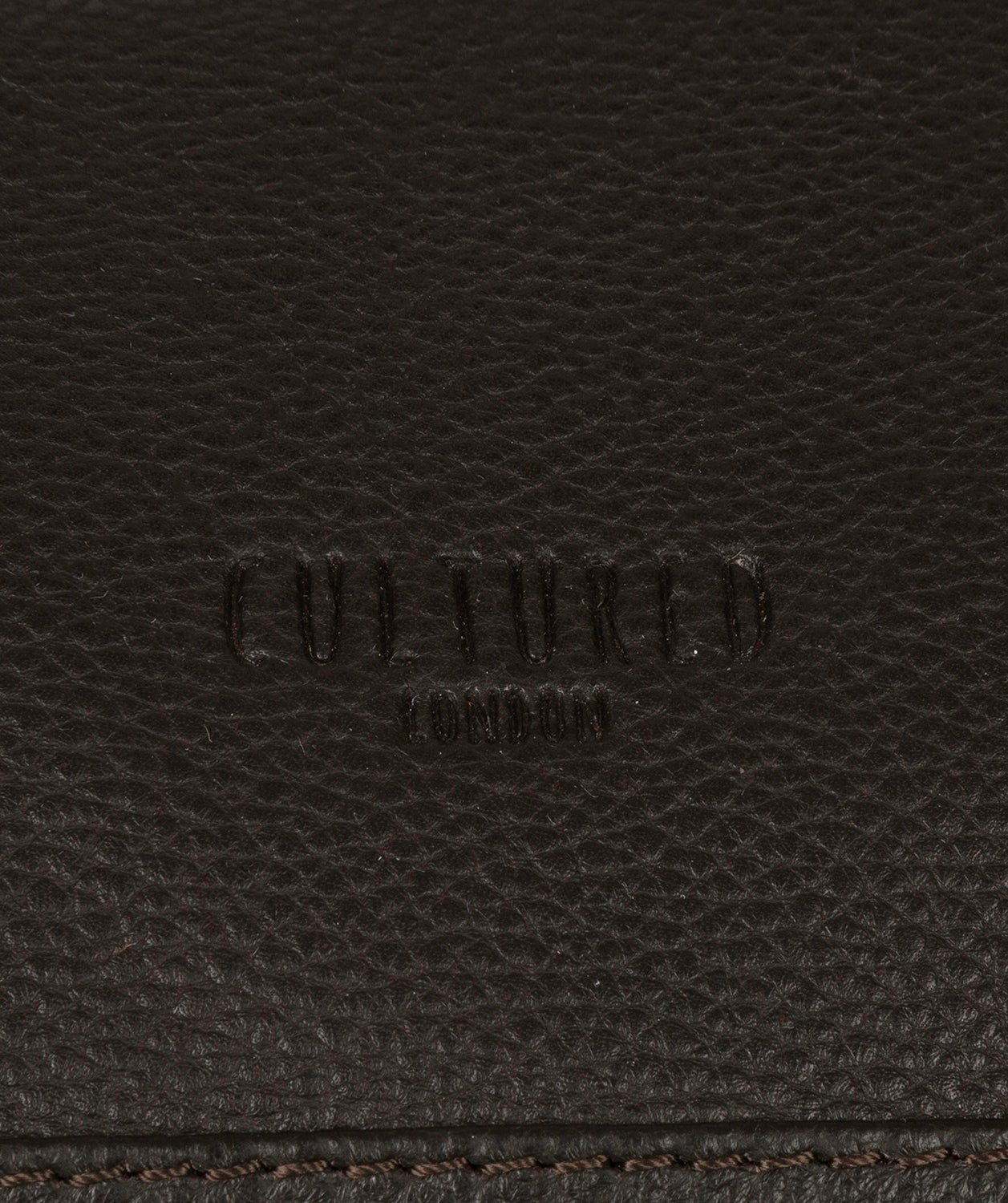 'Harbour' Brown Leather Holdall image 6