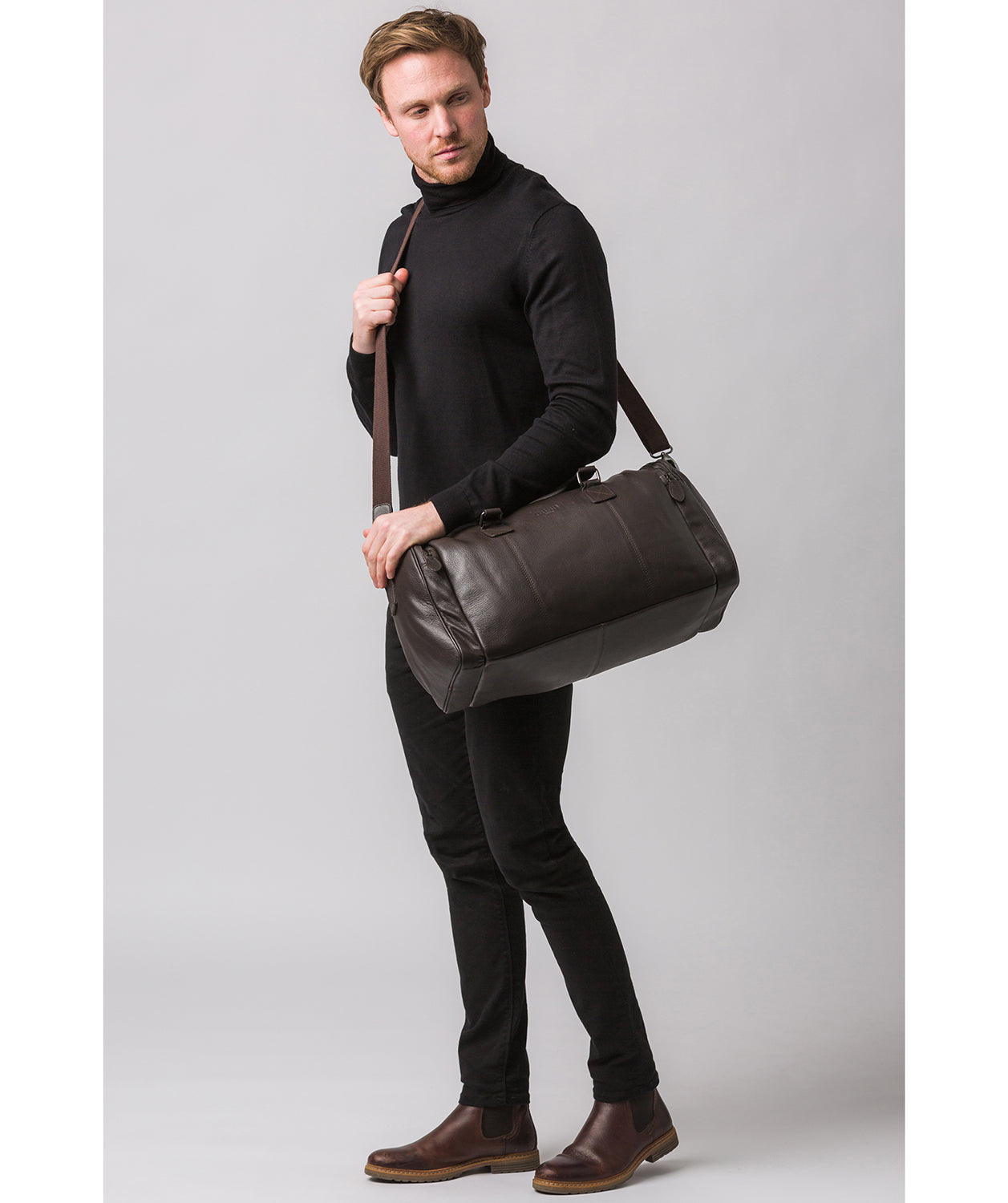 'Ocean' Brown Leather Holdall