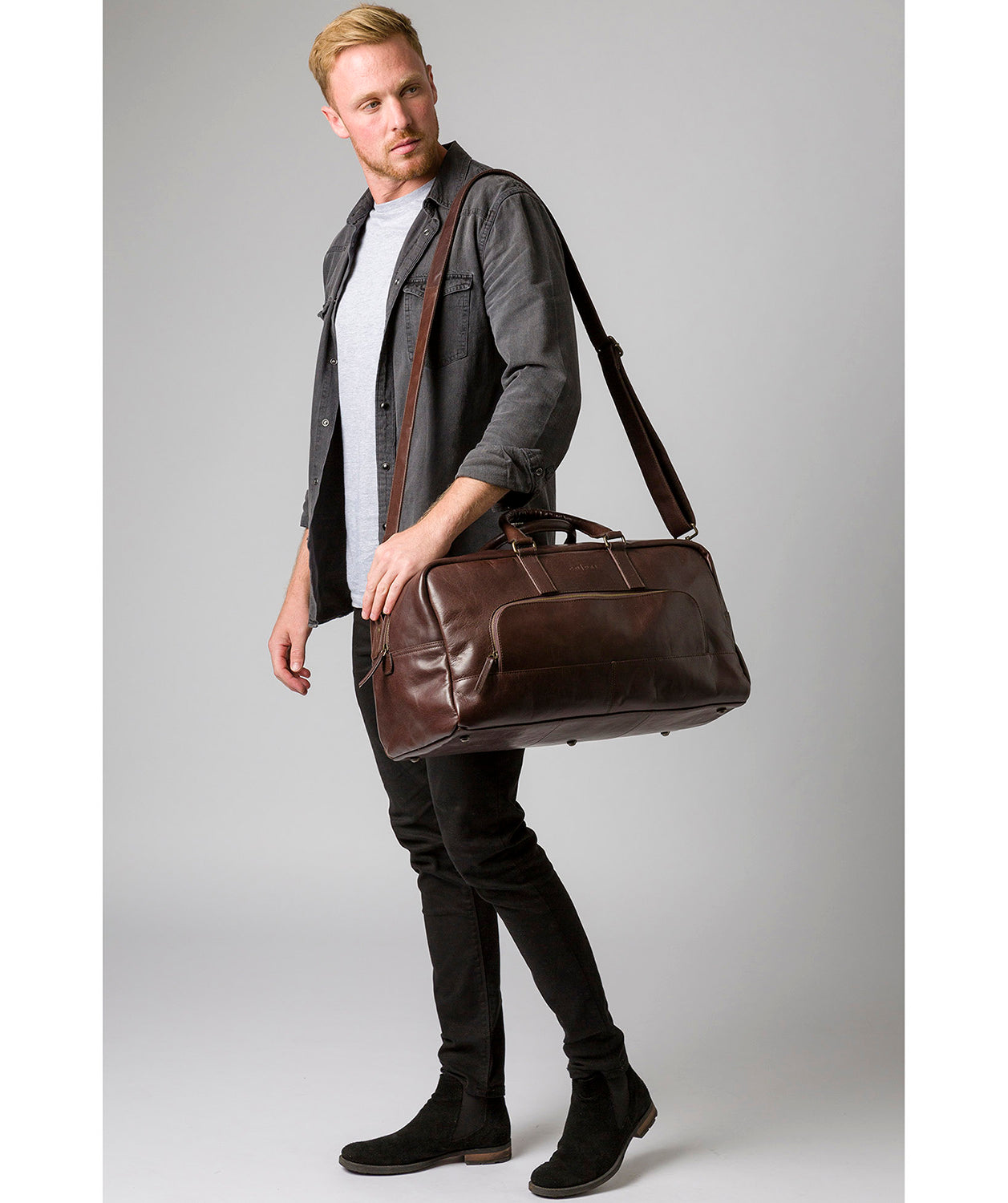 'Giambino' Italian-Inspired Espresso Leather Holdall image 2