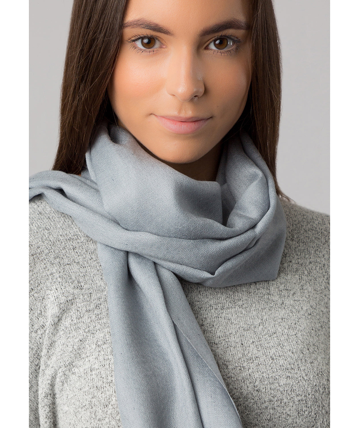 100% Cashmere Scarf Coloured Grey