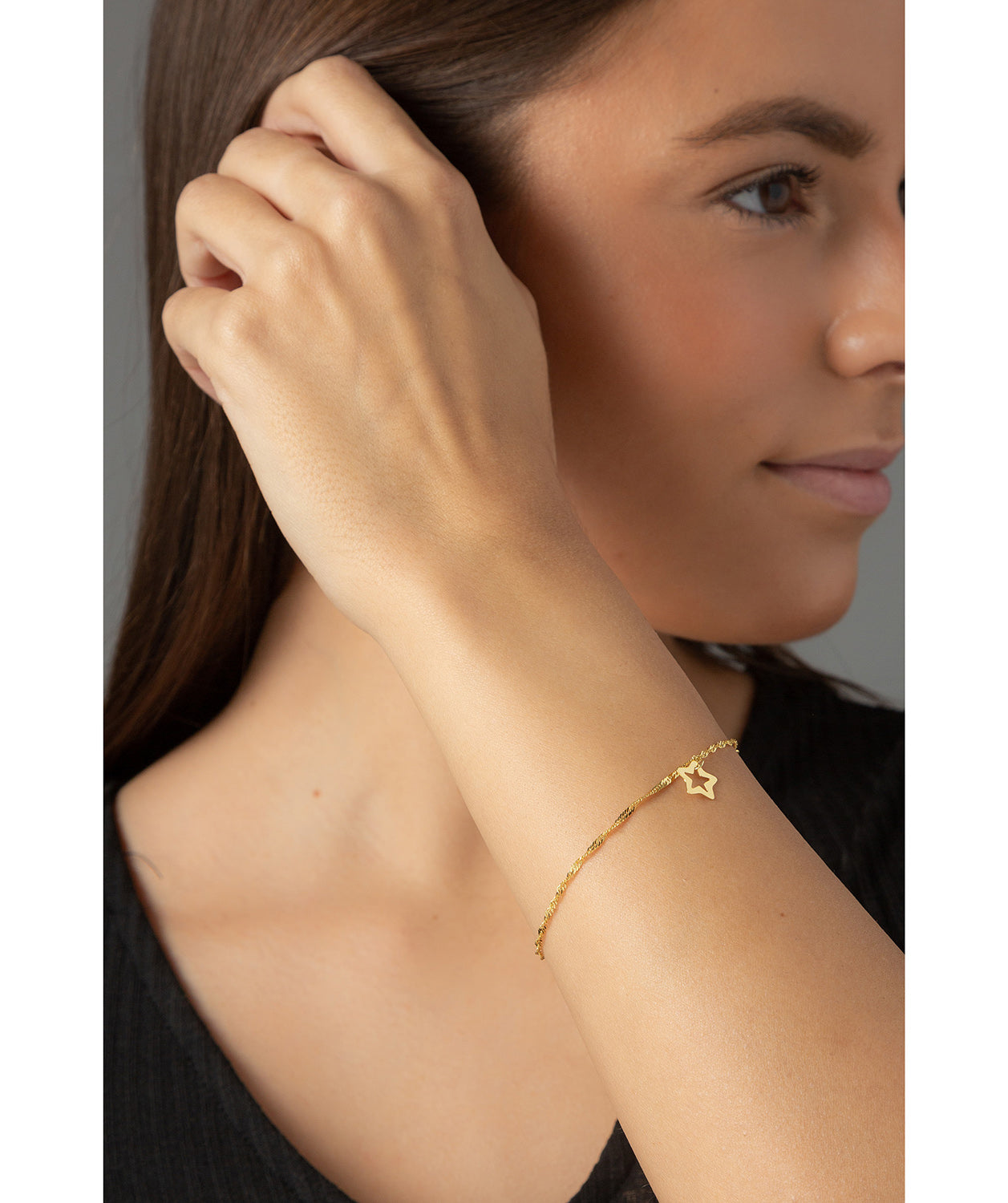 'Sandie' 9ct yellow gold twist curb chain and star bracelet image 2