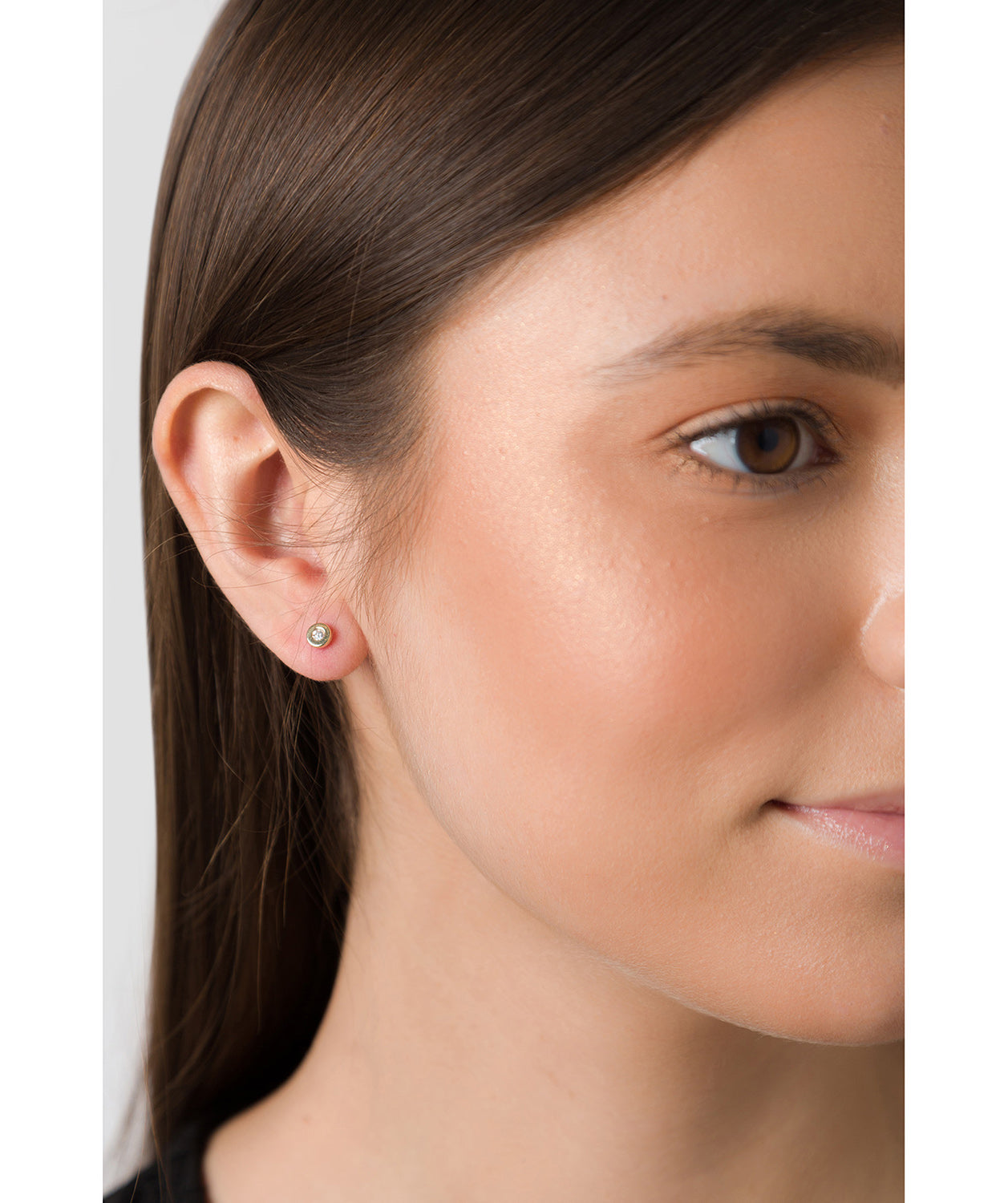 'Marcina' 9ct Yellow Gold & Cubic Zirconia Circular Stud Earrings Pure Luxuries London