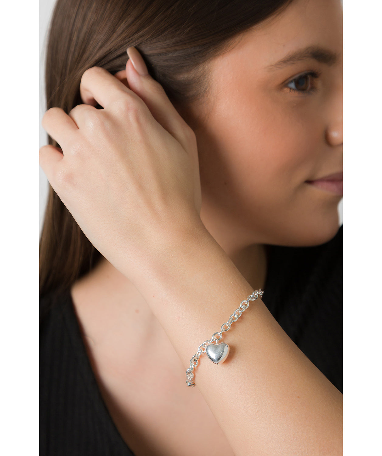 'Calliope' Sterling Silver Bold Heart Charm Bracelet image 2