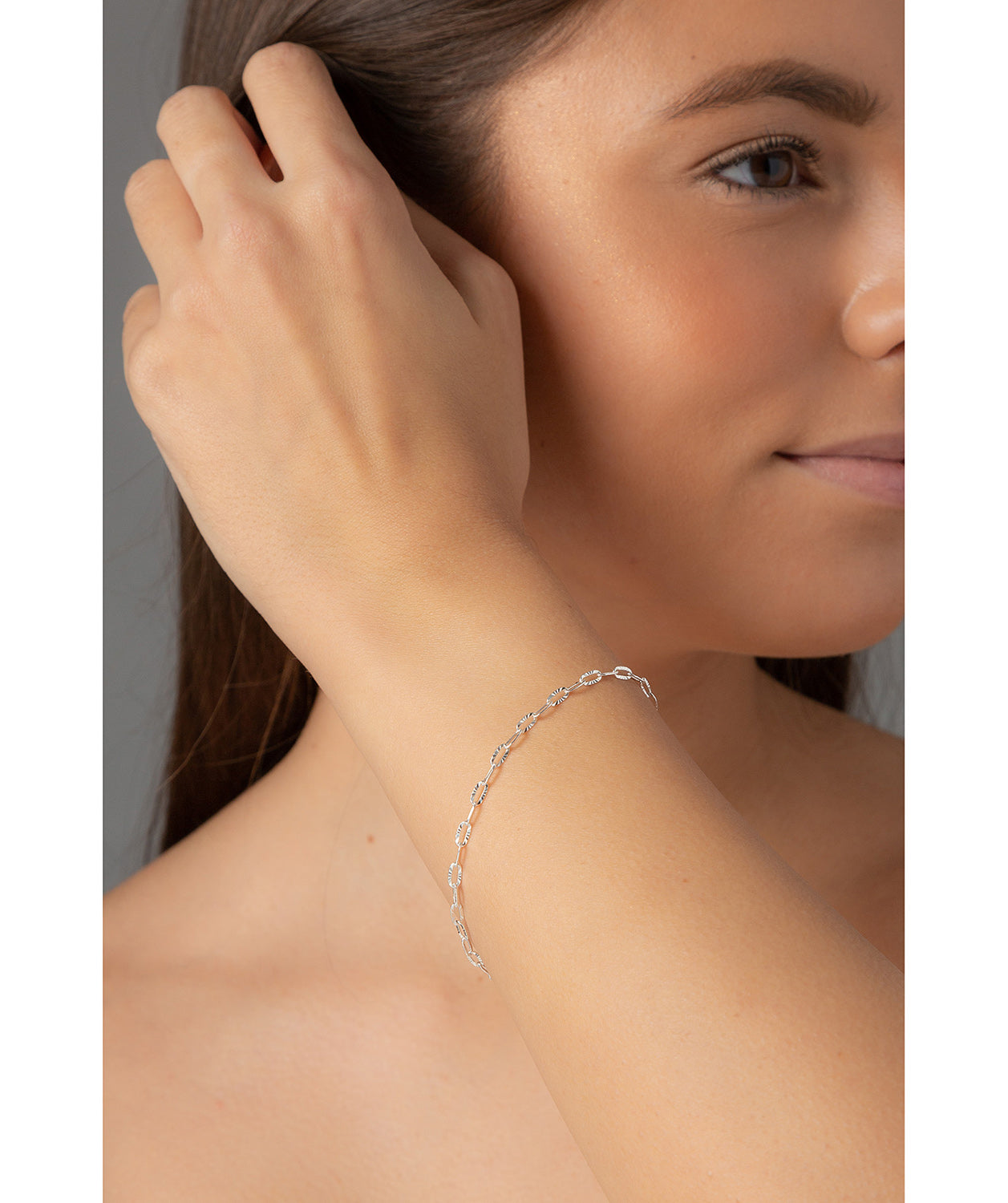 'Raquel' Sterling Silver Oval Link Bracelet Pure Luxuries London
