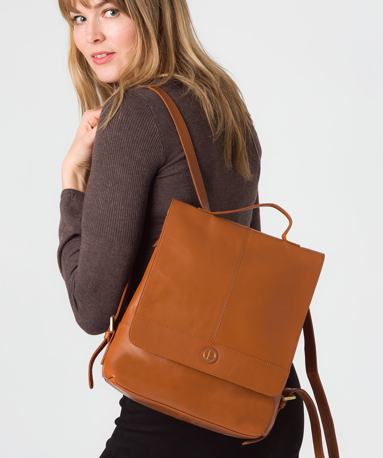 'Pembroke' Vintage Dark Tan Leather Backpack
