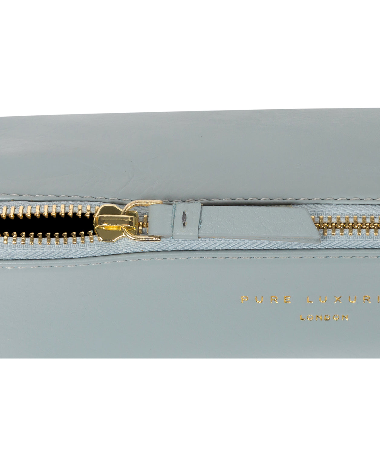 'Reeves' Cashmere Blue Leather Make-Up Brush Bag