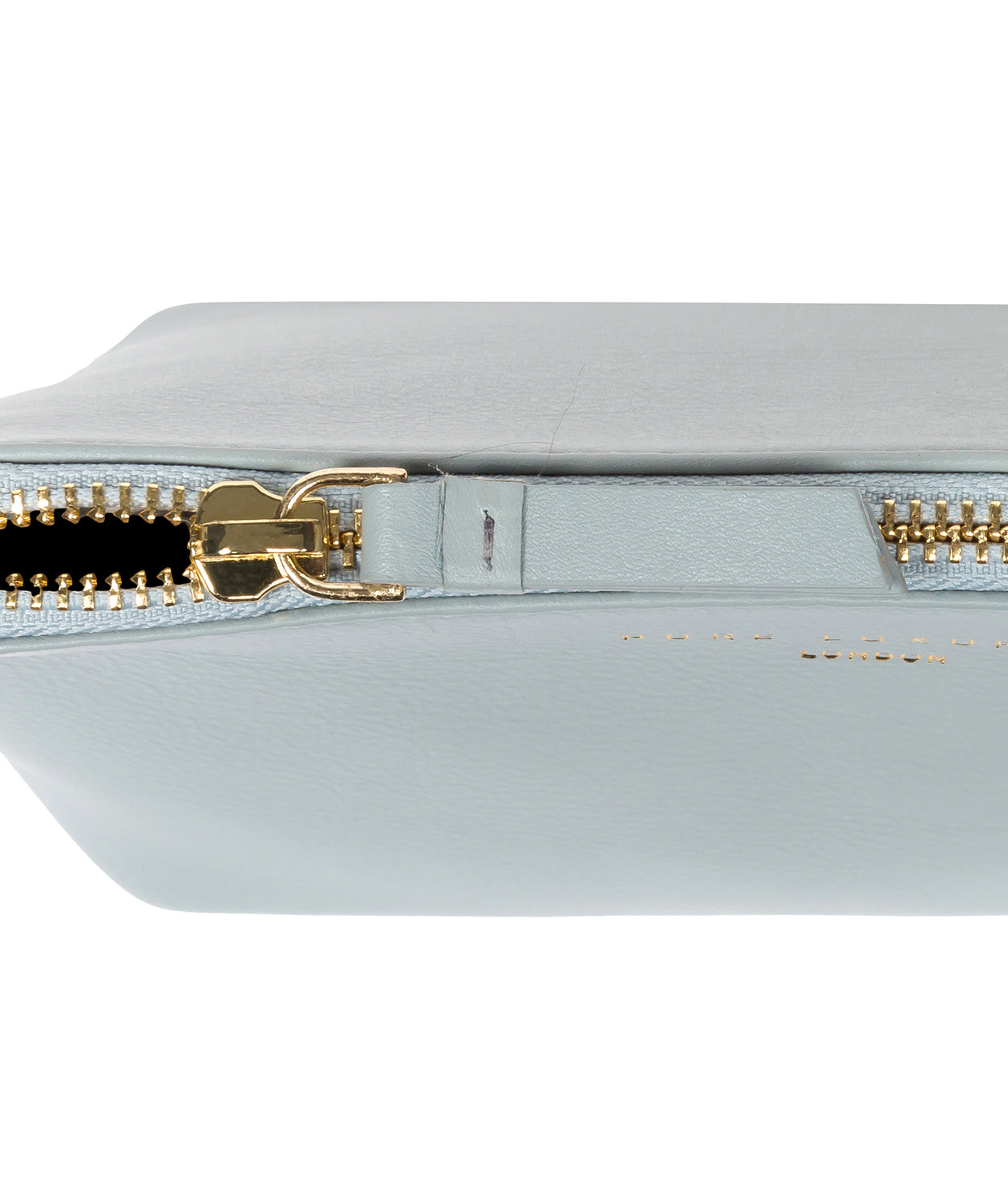 'Theydon' Cashmere Blue Leather Make-Up Bag