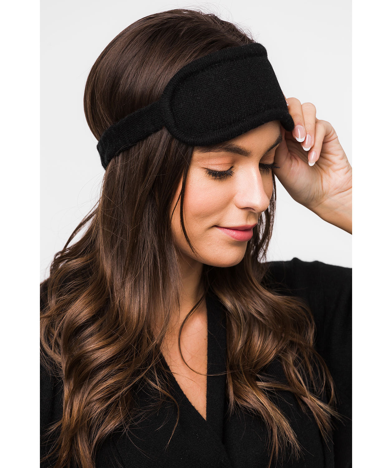 'Levens' Black 100% Cashmere Eye Mask