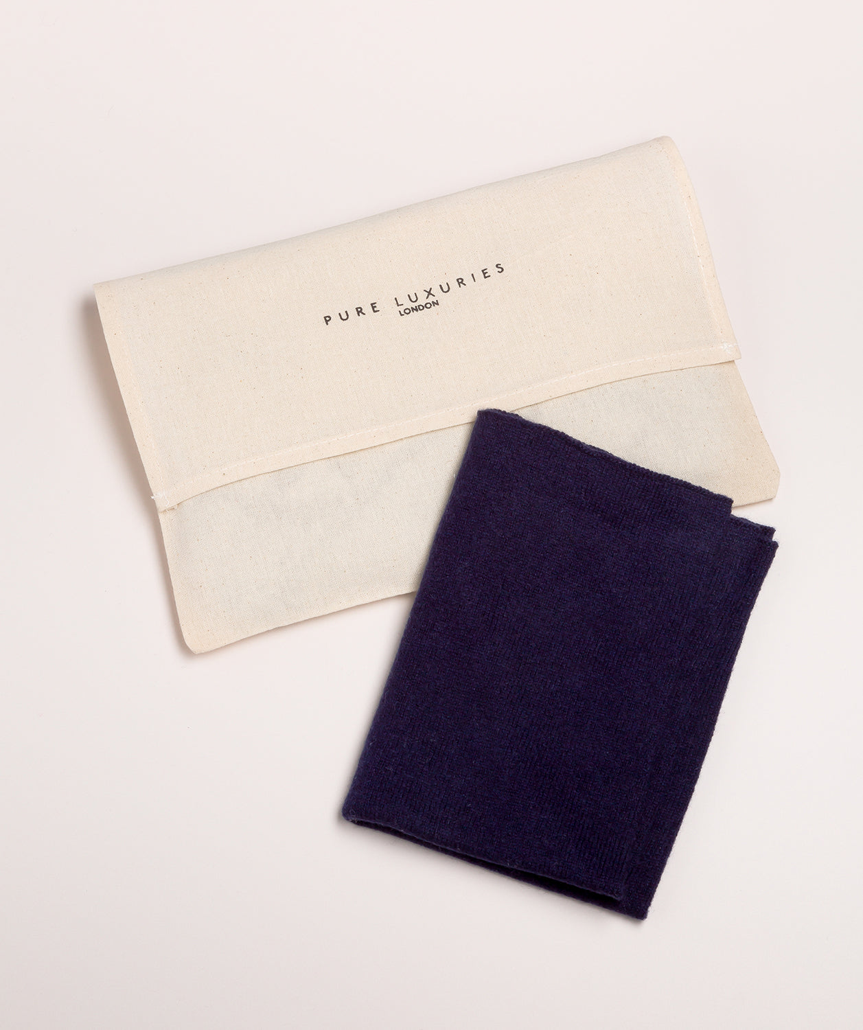 'Holker' Dark Navy Cashmere & Merino Wool Snood