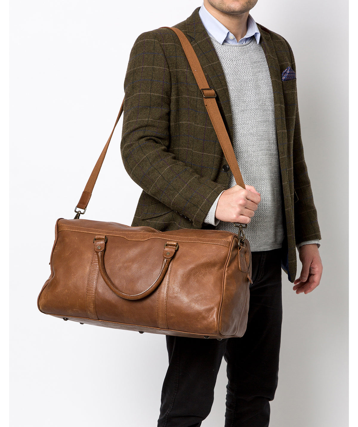 'Blanc' Hazelnut Leather Holdall image 7