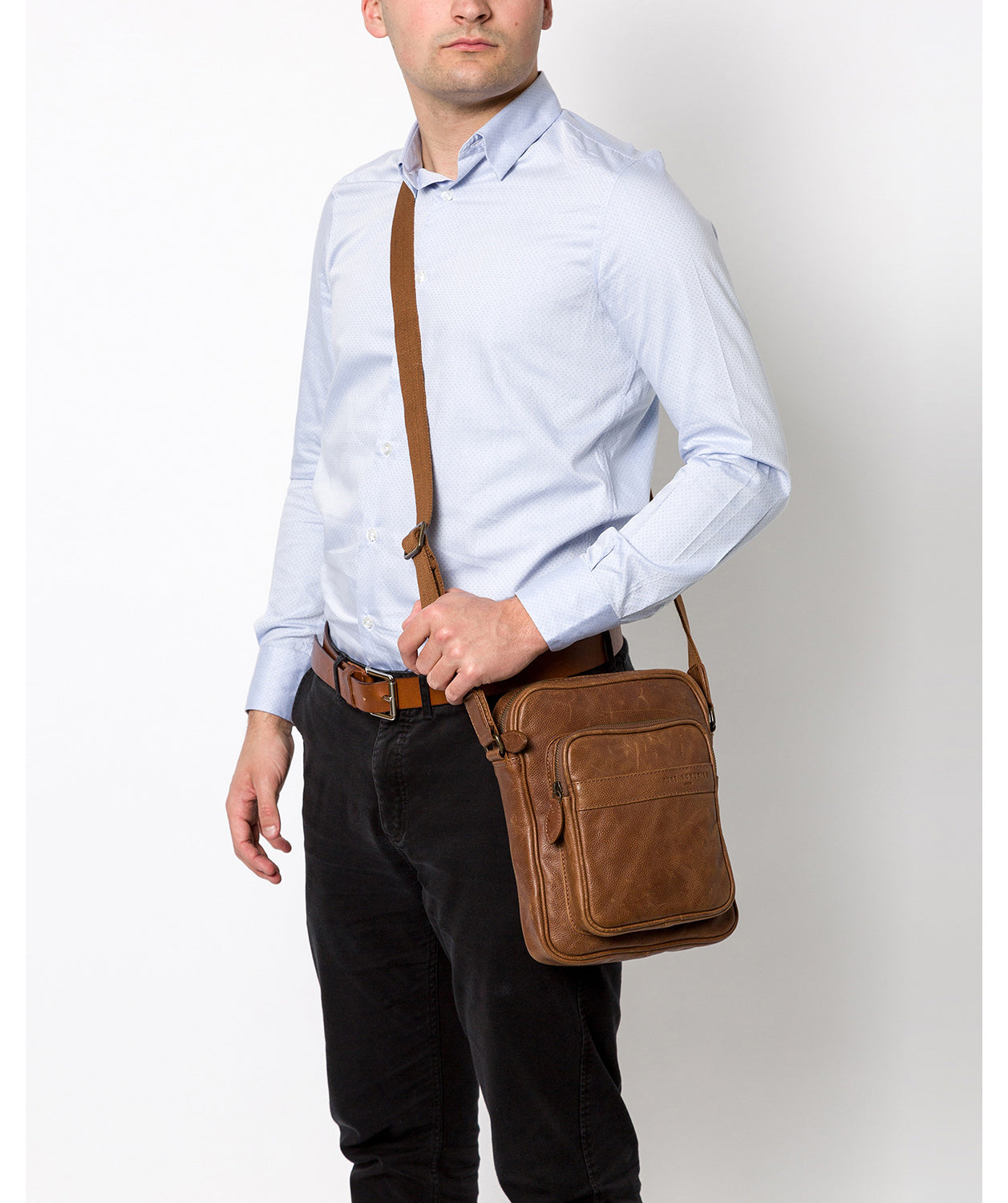 'Capitan' Hazelnut Leather Cross Body Bag image 2