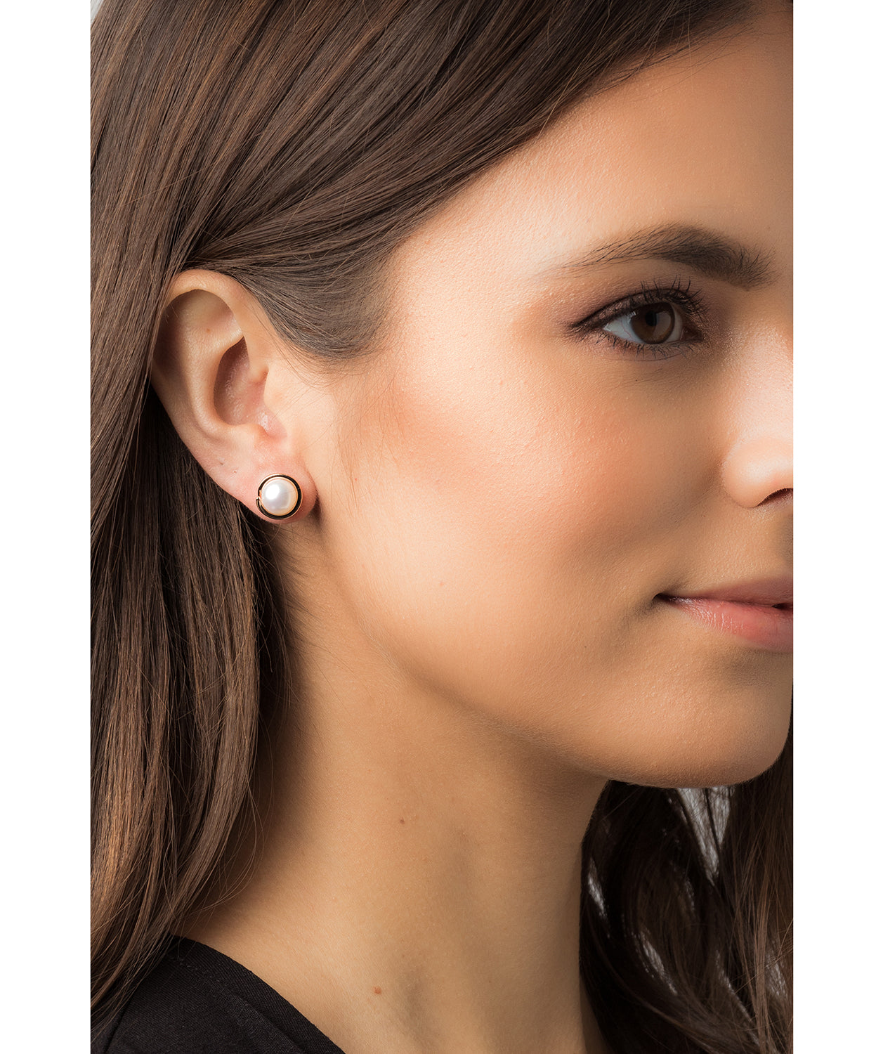 Gift Packaged 'Reller' 18ct Rose Gold Plated 925 Silver and Freshwater Pearl Stud Earrings