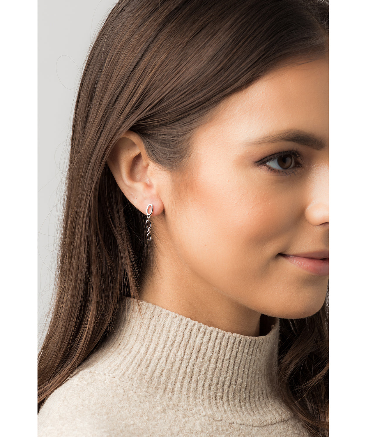 Gift Packaged 'Pedroni' 925 Silver Link Drop Earrings