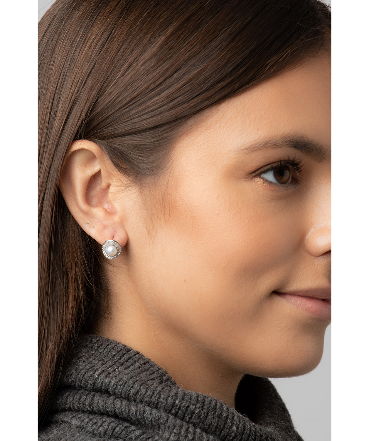 Gift Packaged 'Consuelo' Rhodium 925 Silver and Freshwater Pearl Stud Earrings