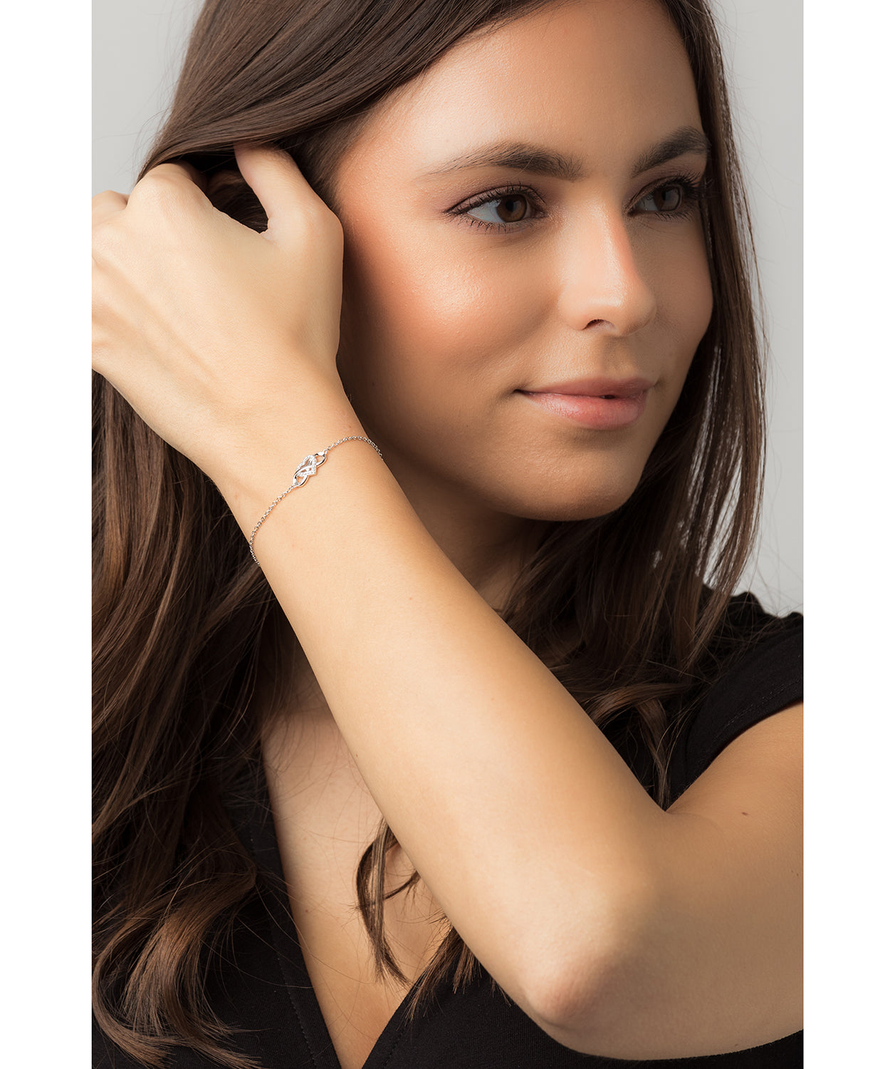 Gift Packaged 'Graff' Rhodium Plated 925 Silver Heart Knot Bracelet