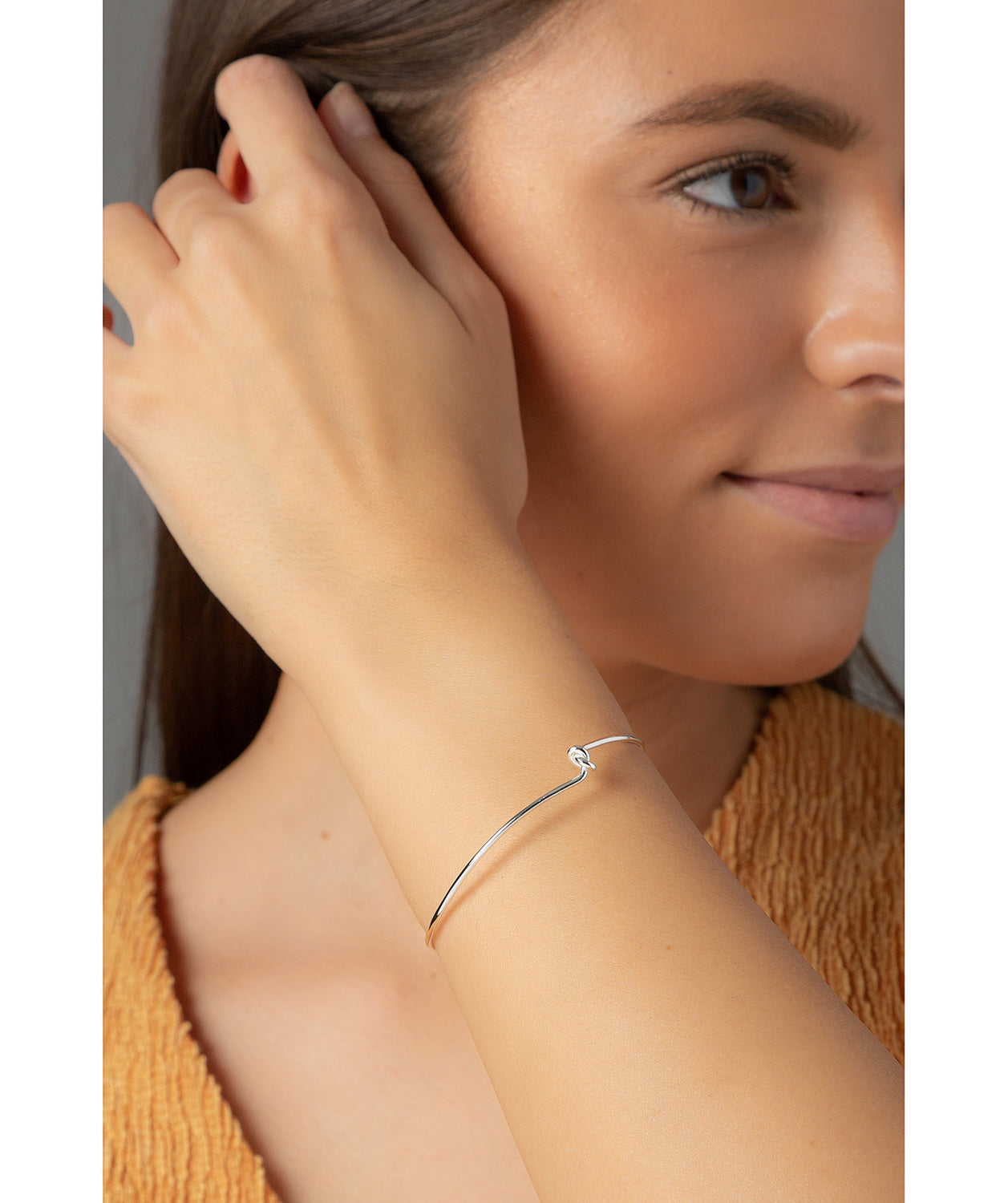 'Rebekah' Sterling Silver Knotted Bangle image 2