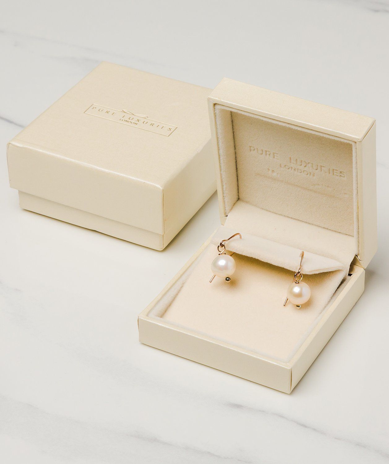 Gift Packaged 'Mendes' Sterling Silver Classic Freshwater Pearl Drop Earrings