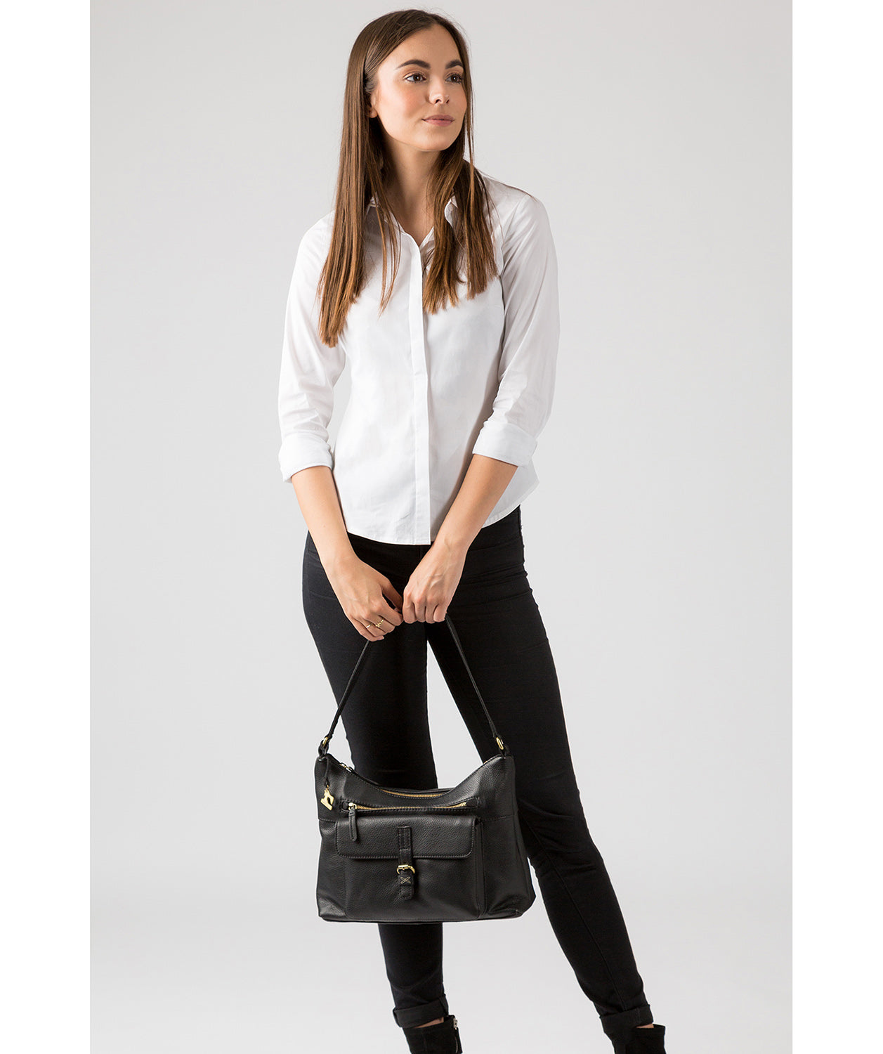 'Laura' Black Leather Shoulder Bag image 7