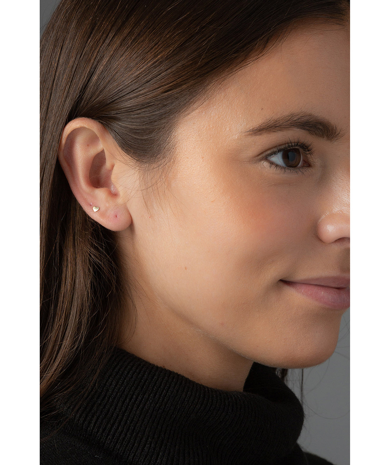 Gift Packaged 'Gabby' 9ct Yellow Gold Cartilage Heart Earring