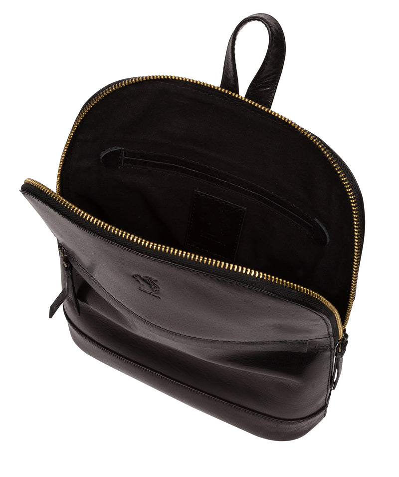 Conkca Signature Collection Bags: 'Amora' Black Leather Backpack